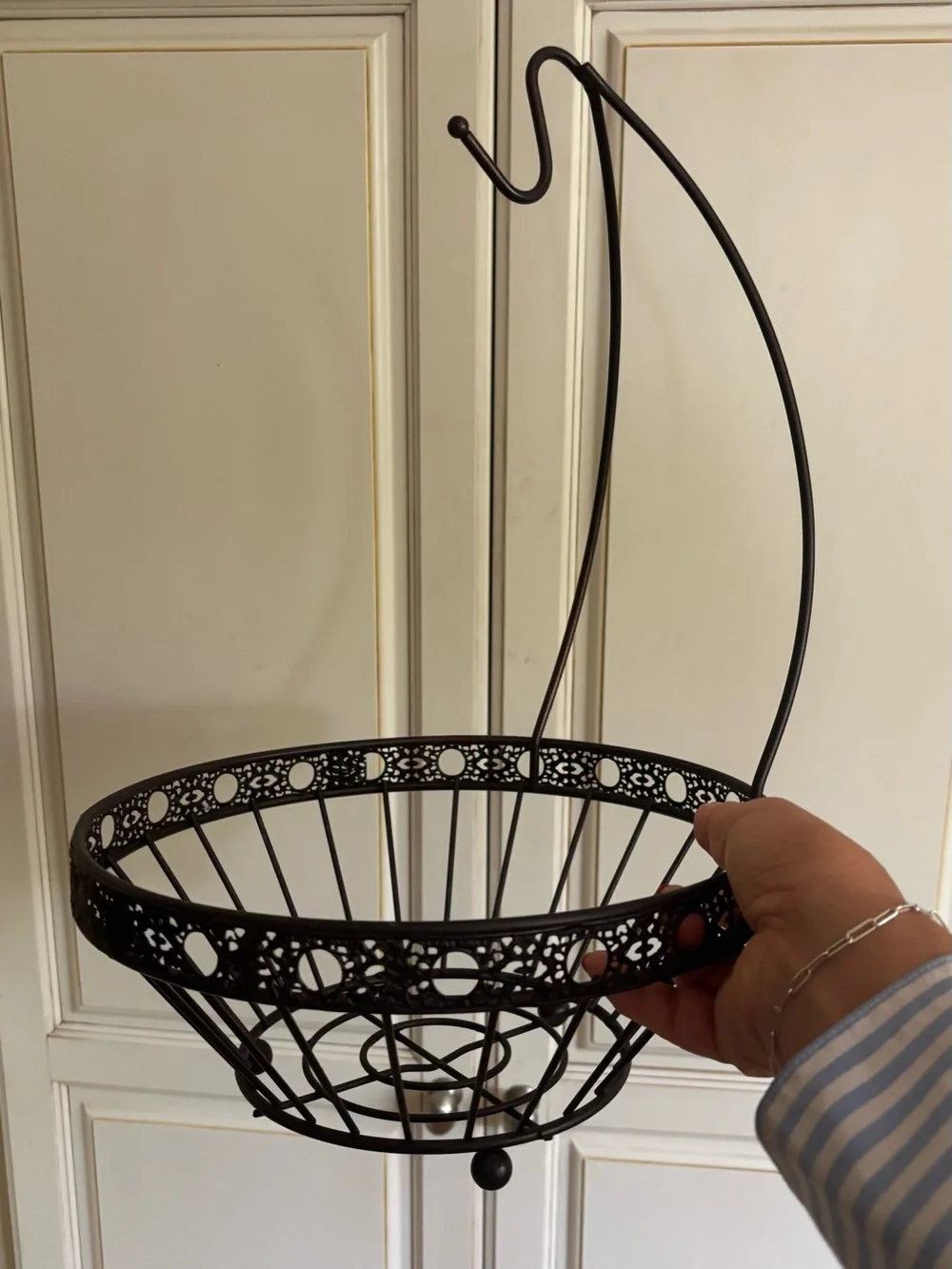 fruit and banana holder basket in black